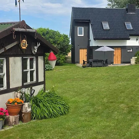 1 Bedroom Lovely In Apartamento